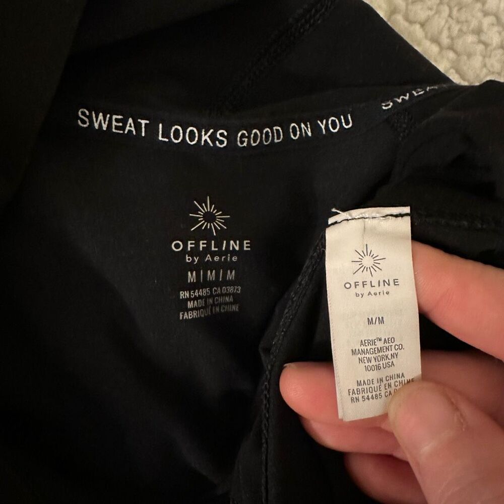 Aerie Offline Womens Black Athletic Hooded Sweatshirt Medium EUC - Picture 5 of 10